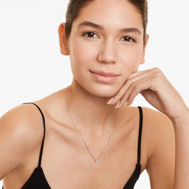 Solitaire Pendant
