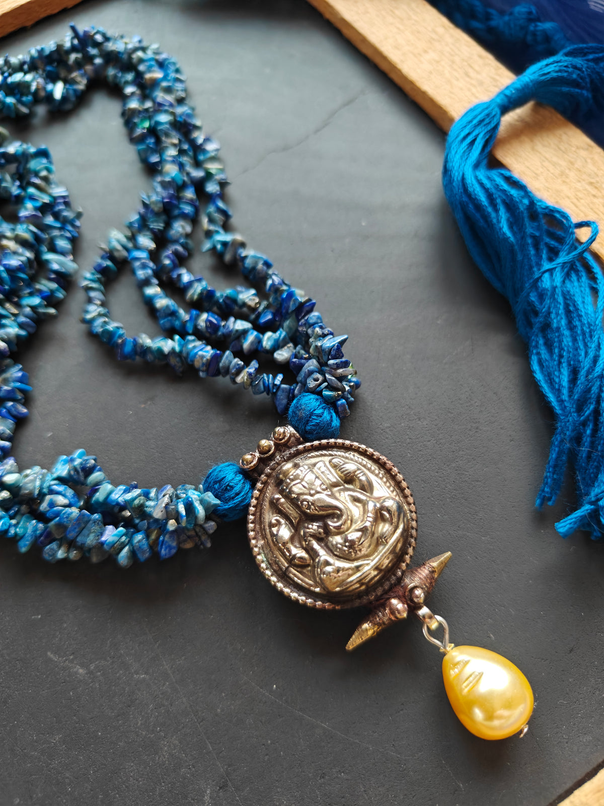 GANESHA (WITH LAPIS LAZULI)
