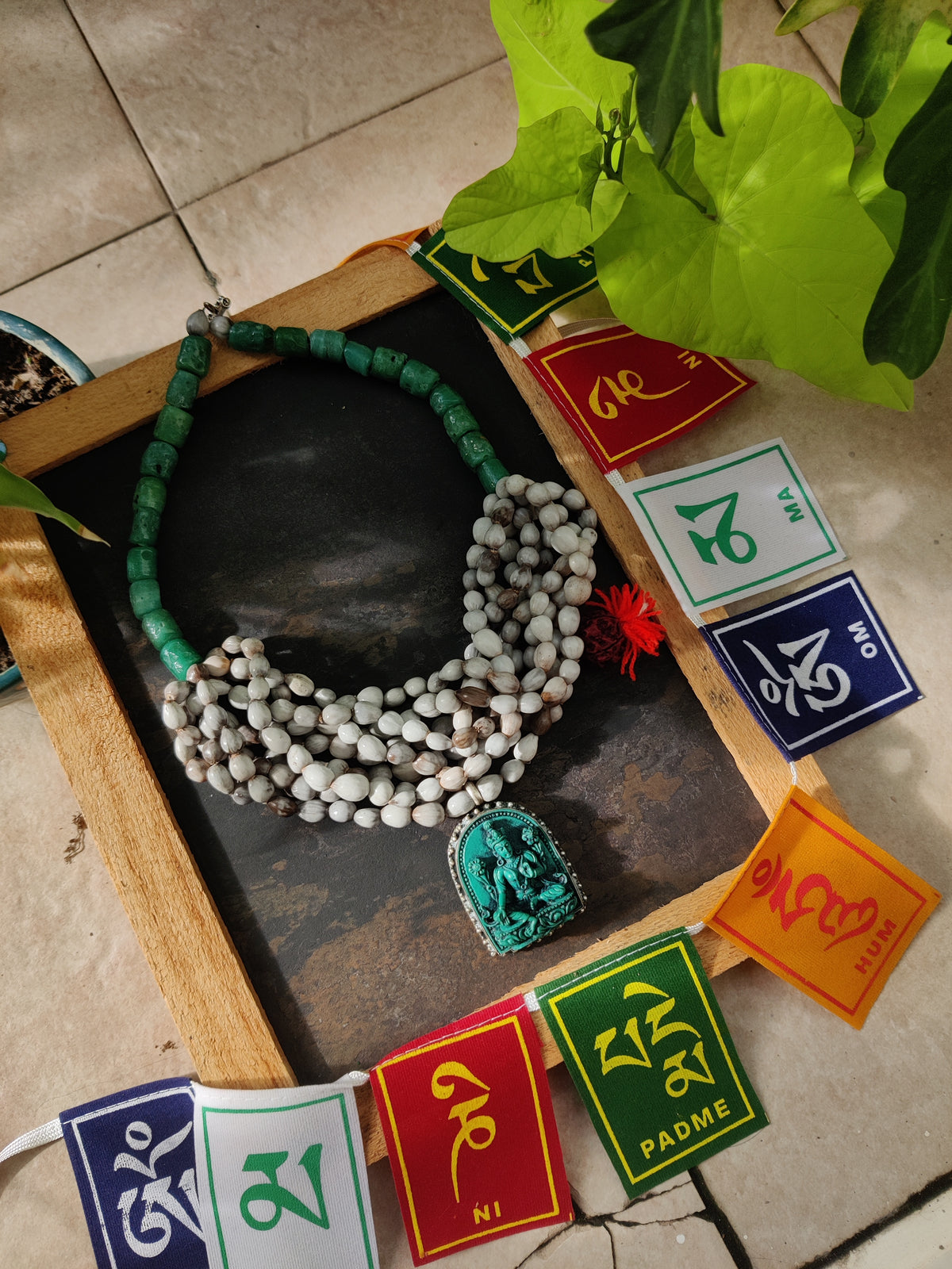GREEN TARA (PRAYER BEADS)