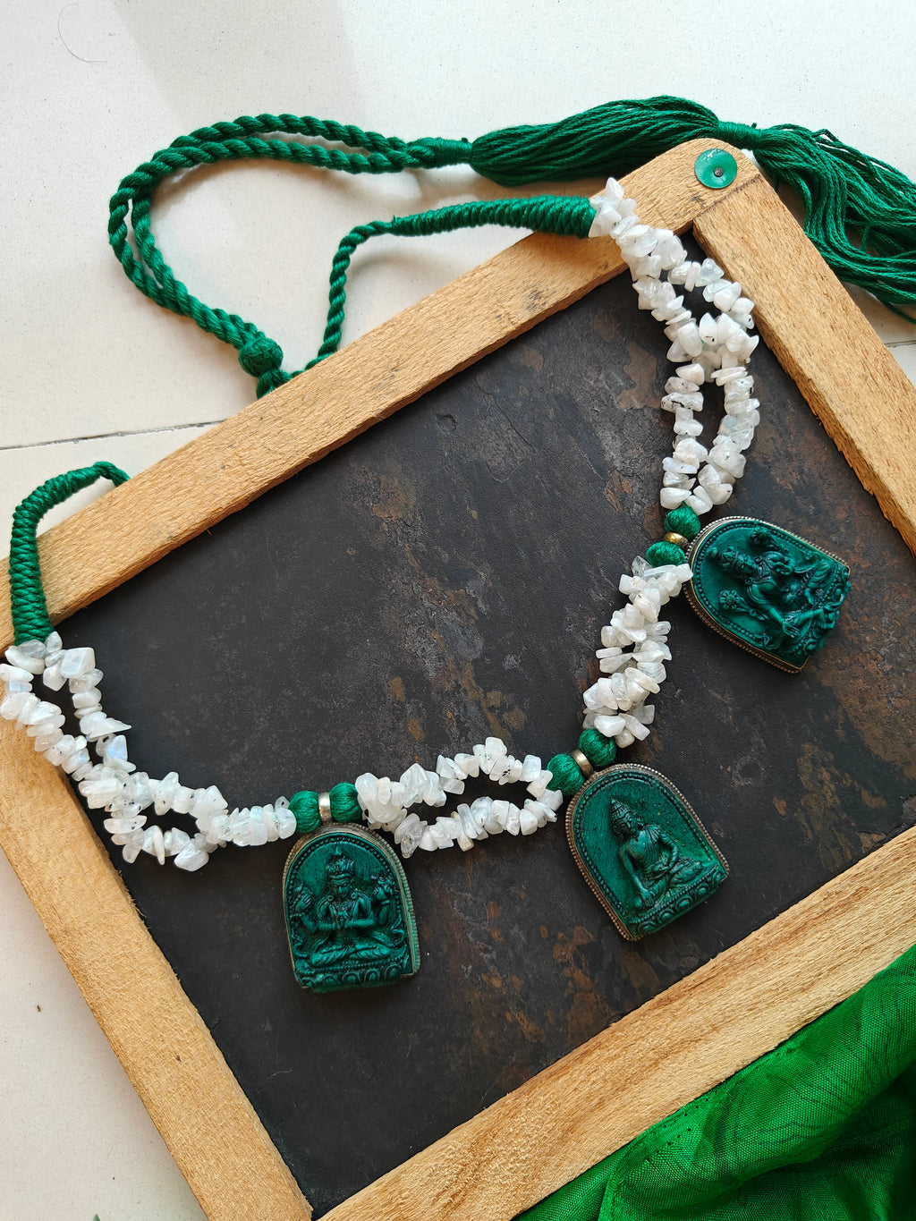 DIVINE ENLIGHTMENT (DARK GREEN THREAD)