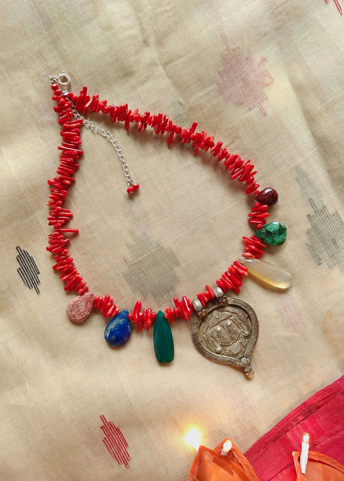VISHNUPADA WITH CORAL