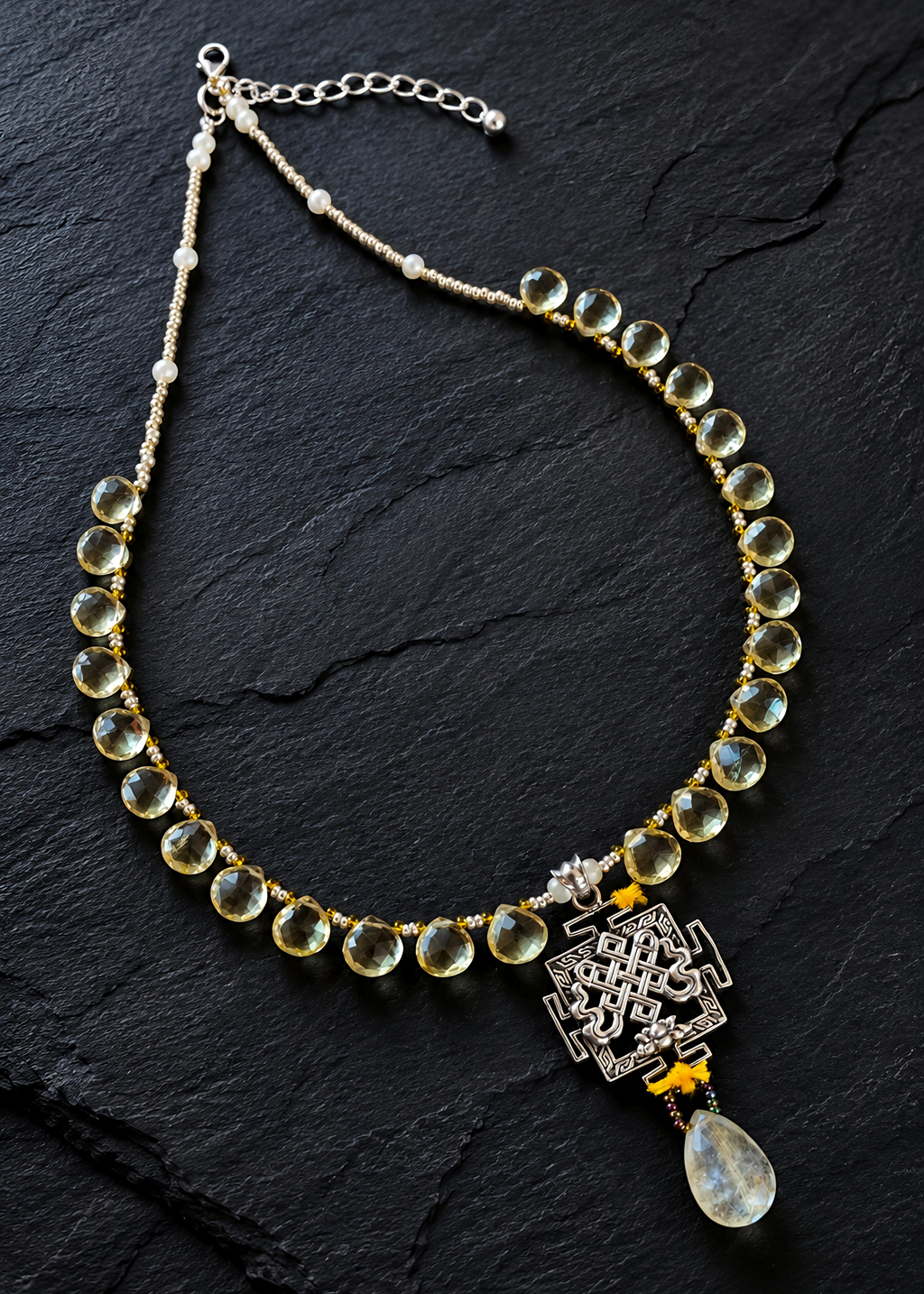 TIBETAN ENDLESS KNOT