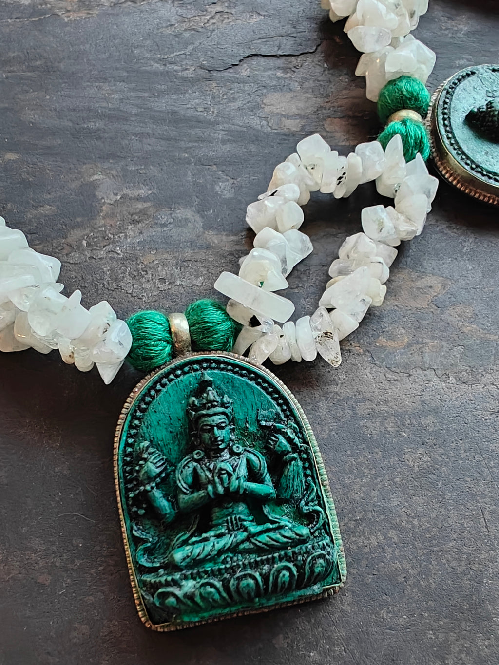 DIVINE ENLIGHTMENT (DARK GREEN THREAD)