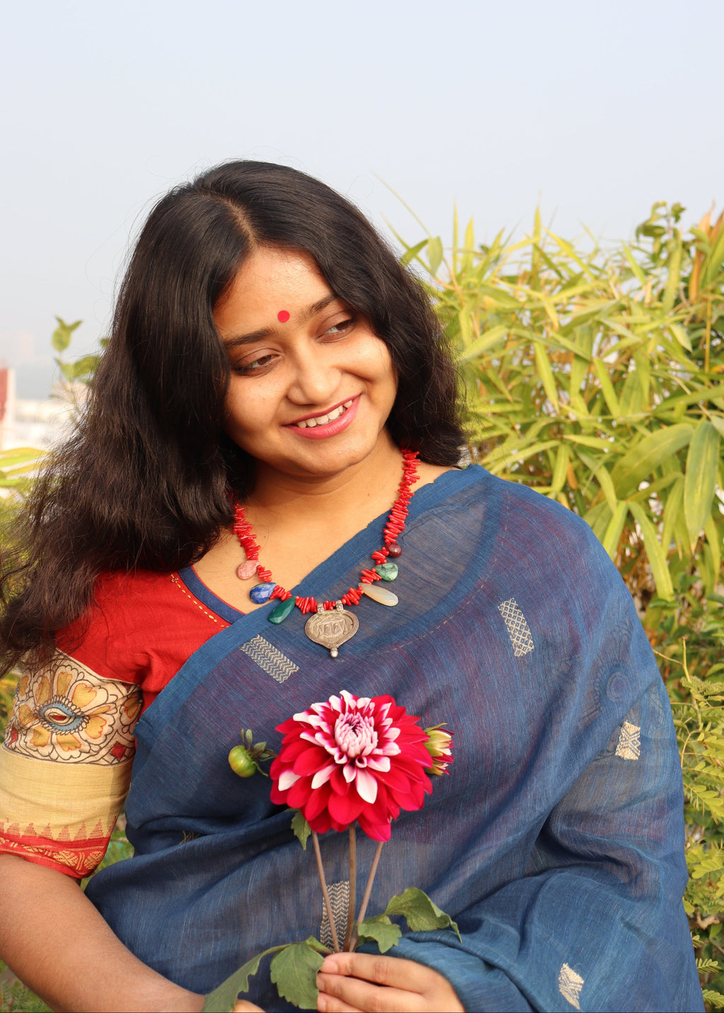 VISHNUPADA WITH CORAL